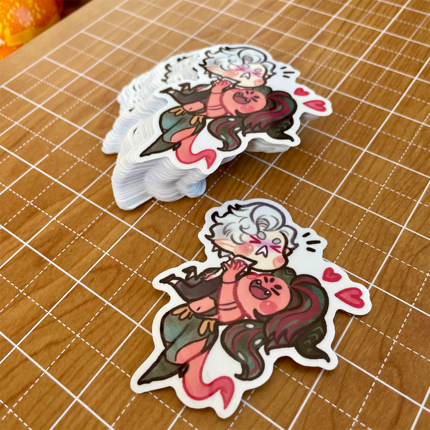 Hug Astarion ❤︎ Karlack - Clear Sticker
